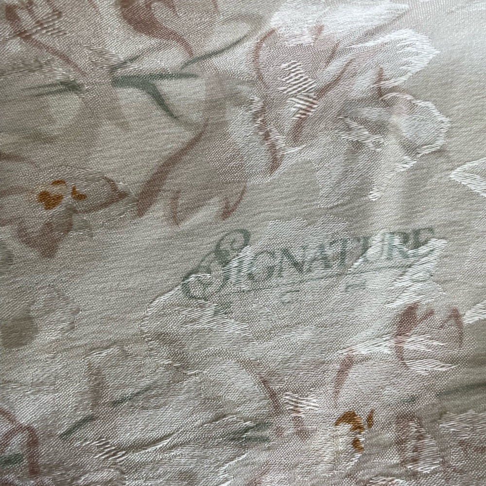 Signature Echo silk scarf - Picture 3 of 4